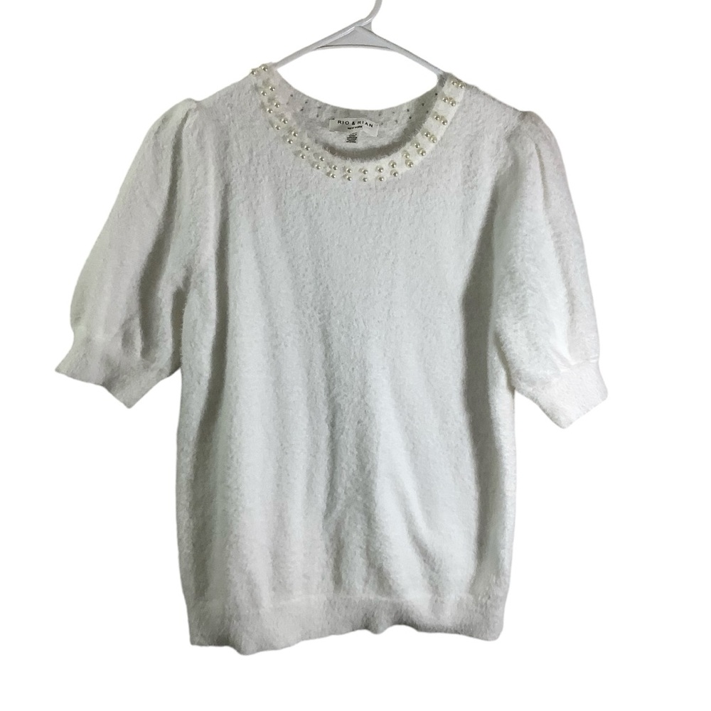 Rio & Rian Fuzzy Pearl Crew Top